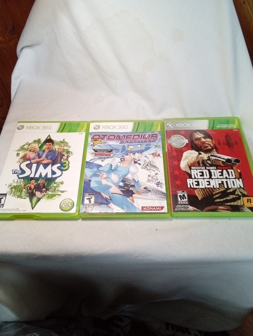 Xbox 360 Game Lot - The Sims 3, OTOMEDIUS, Red Dead Redemption - Green Cases